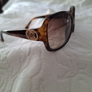 MICHAEL KORS - HARPER SUNGLASSES